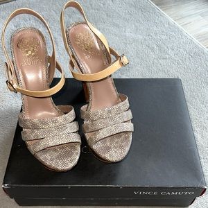 Vince Camuto Miner Heel size 8